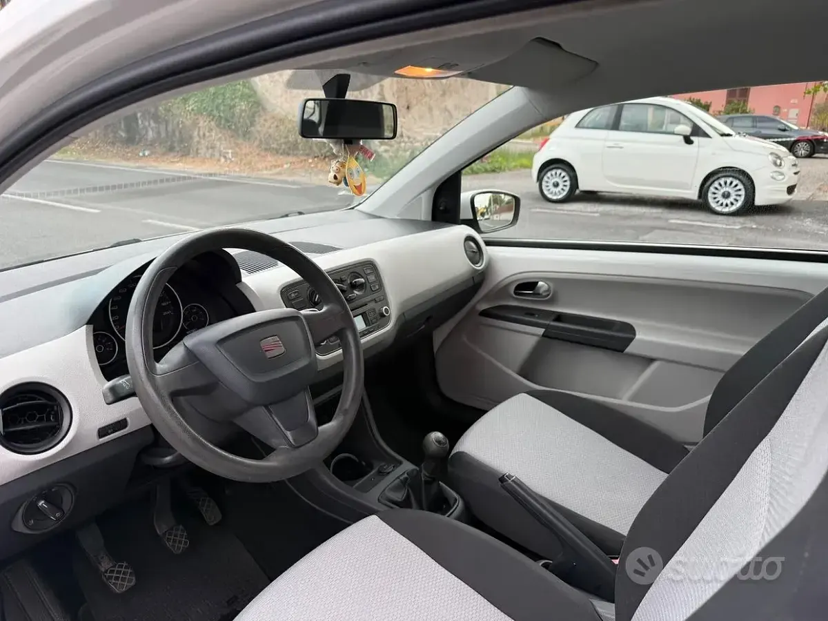 Usata Seat Mii Style 68 CV (50 kW) 2013 Bianco Utilitaria