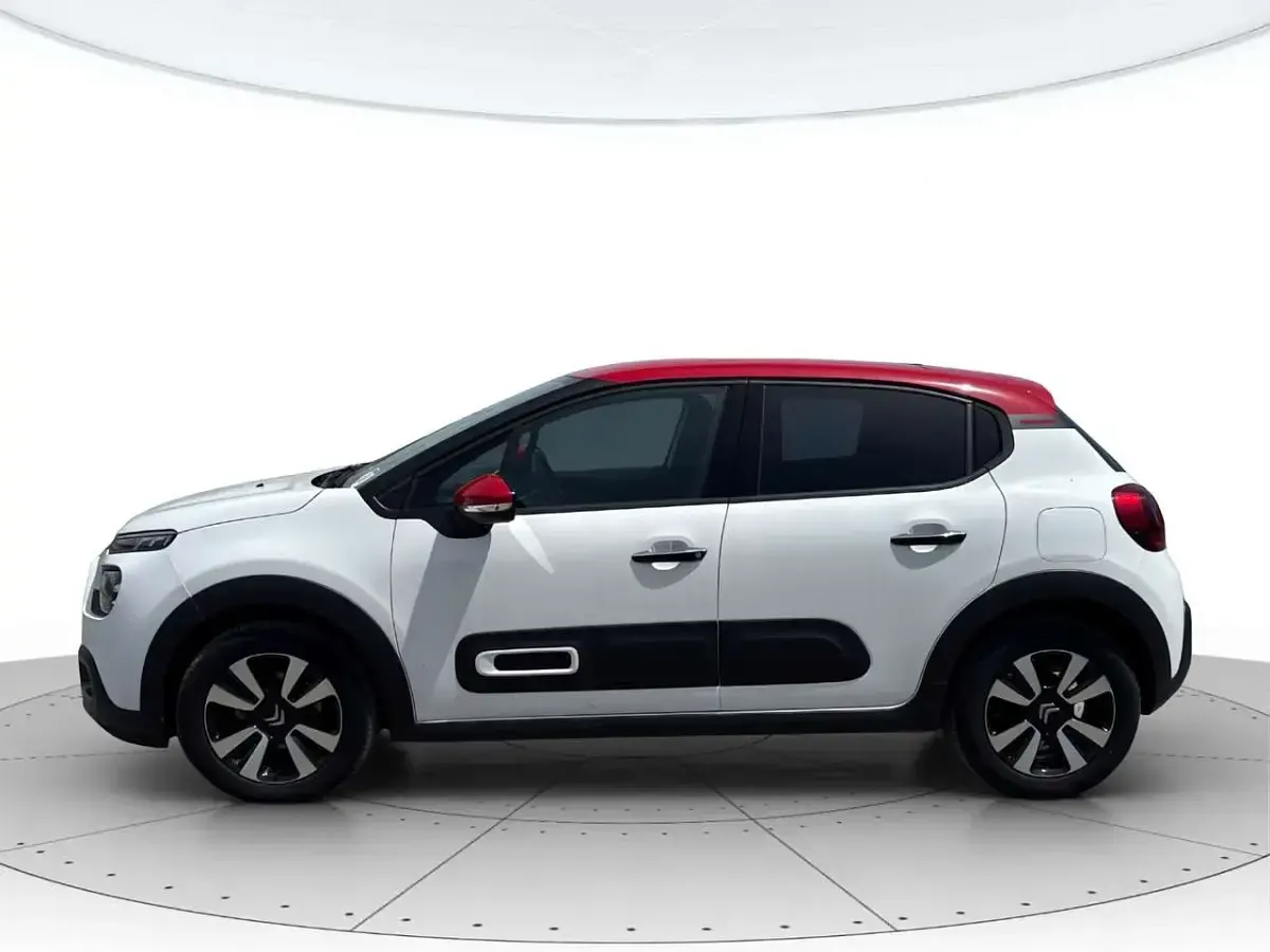 Usata Citroën C3 PureTech 83 CV (61 kW) 2023 Bianco/ rosso Utilitaria
