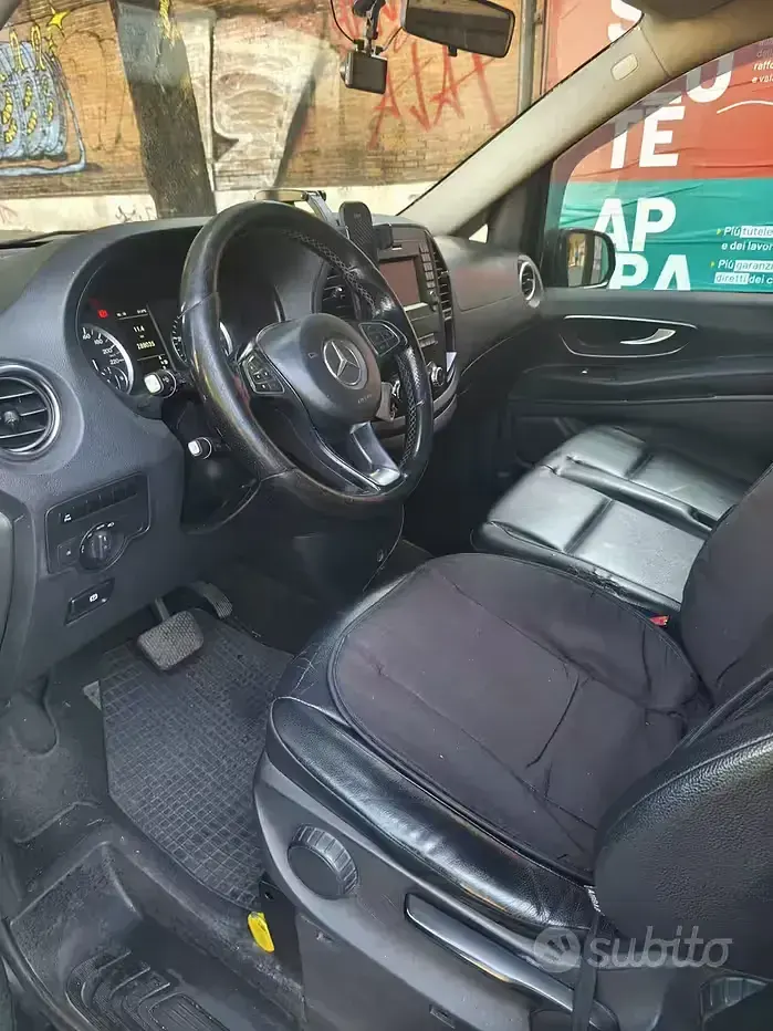 Usata Mercedes Vito 190 CV (139 kW) 2015 Furgone
