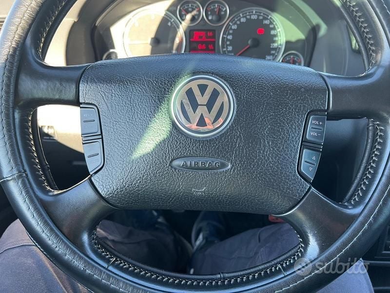 Grigio Usata 2009 VW Sharan Monovolume | 6999 € - Immagine 1/4