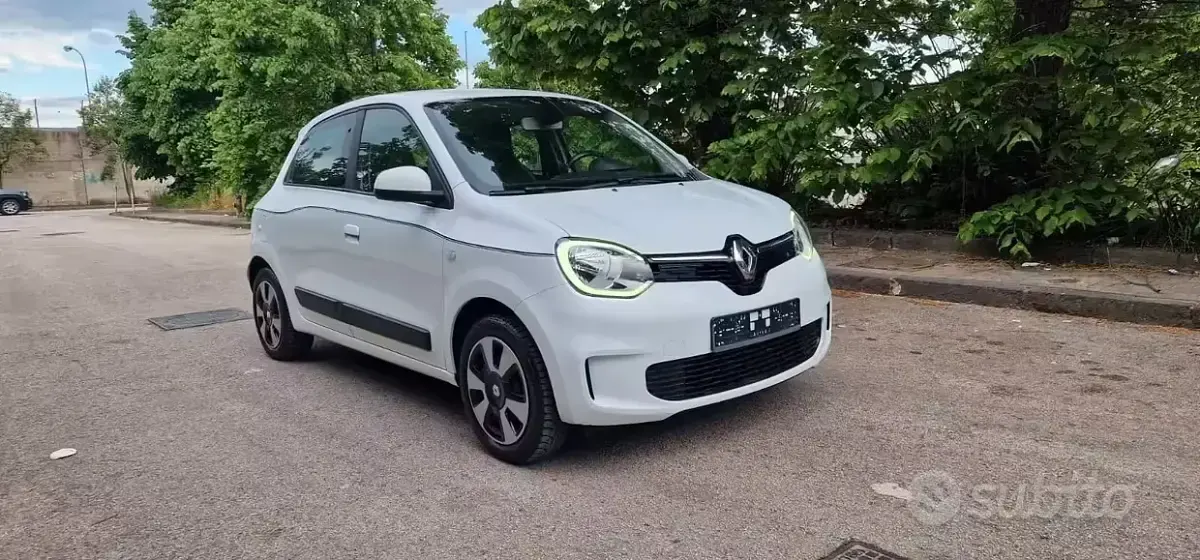 Usata Renault Twingo Intens 65 CV (47 kW) 2021 Bianco Utilitaria