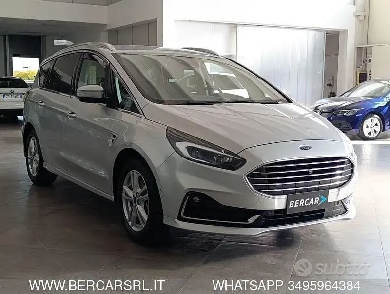 Usata Ford S-MAX S 150 CV (110 kW) 2022 Argento Monovolume