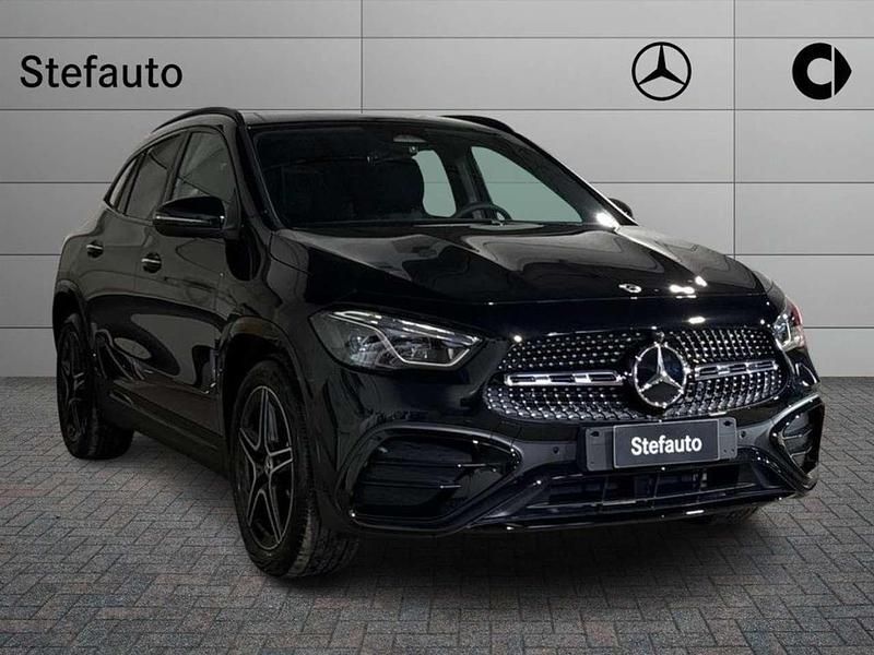 Nuova Mercedes GLA200 AMG line 150 CV (110 kW) 2026 Nero cosmo SUV