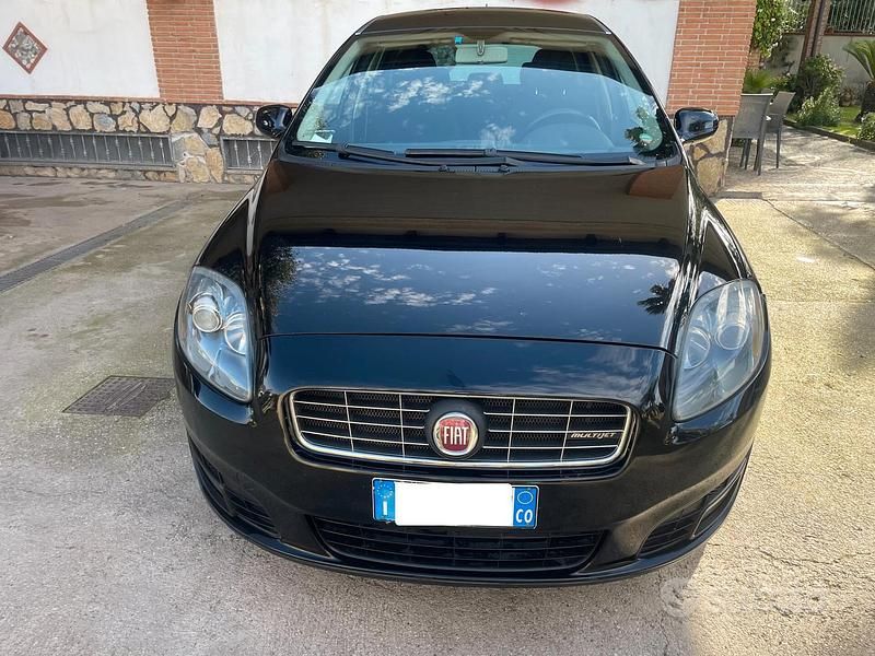 Usata Fiat Croma Emotion 150 CV (110 kW) 2009 Nero Station wagon