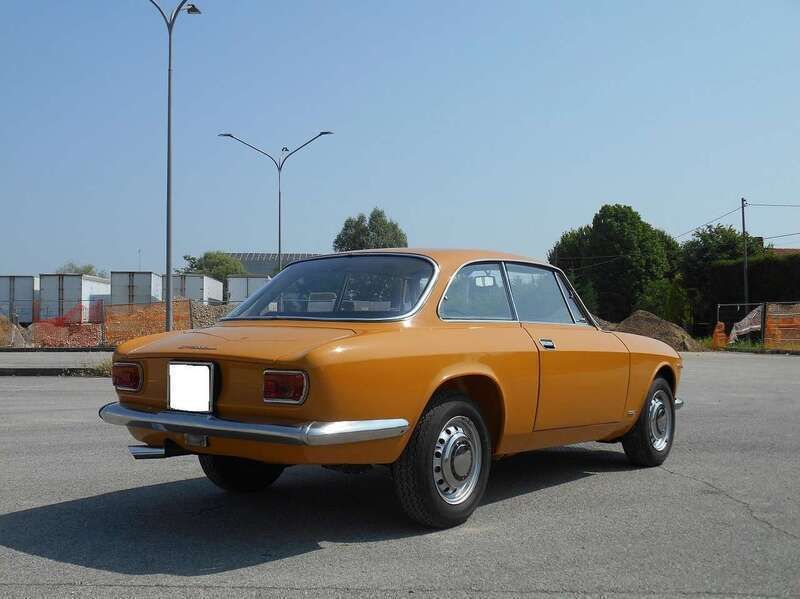 Usata Alfa Romeo GT Junior 88 CV (64 kW) 1972 Giallo Coupé