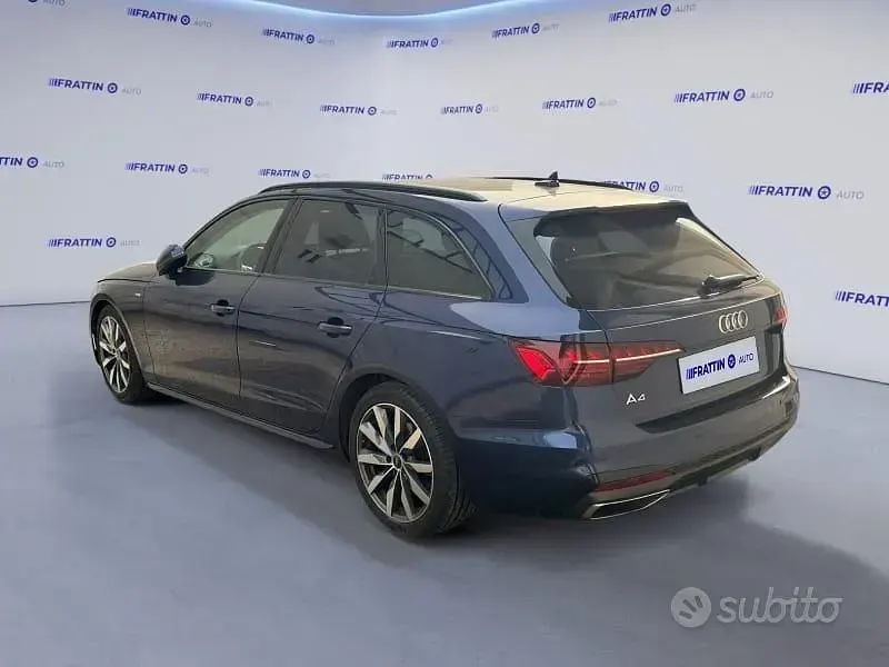 Usata Audi A4 S-Line 164 CV (120 kW) 2021 Blu Station wagon