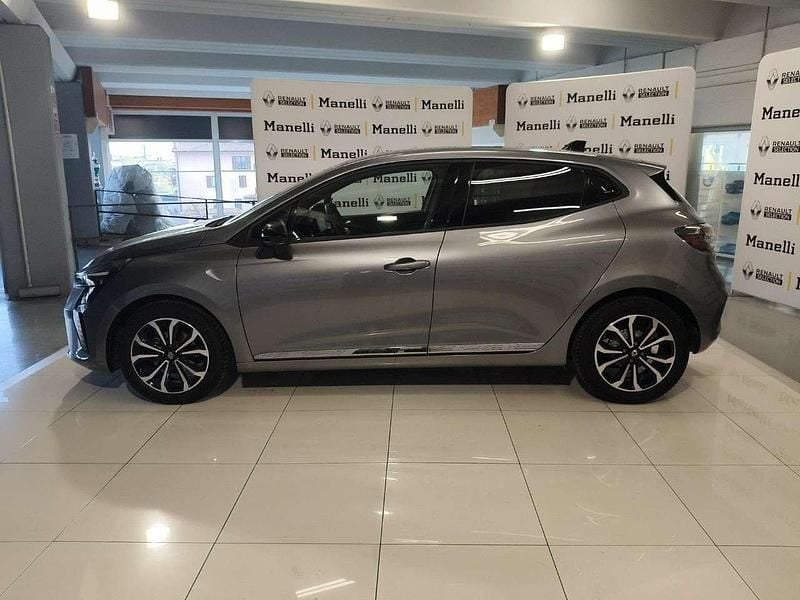 Usata Renault Clio V Techno 91 CV (66 kW) 2025 Grigio scuro Utilitaria
