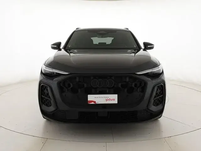 Usata Audi Q5 S-Line 204 CV (150 kW) 2025 Grigio tambora metallico SUV