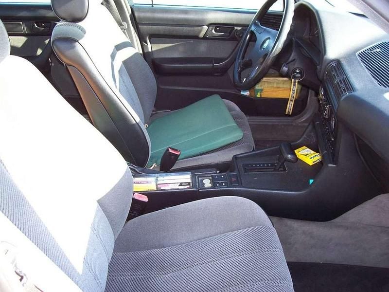 Usata BMW 520 129 CV (94 kW) 1990 Argento Berlina