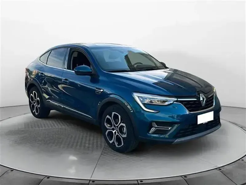 Usata Renault Arkana Techno 145 CV (106 kW) 2023 Blu scuro SUV