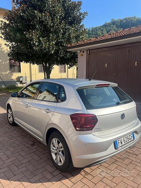 Usata VW Polo 95 CV (69 kW) 2019 Grigio Berlina