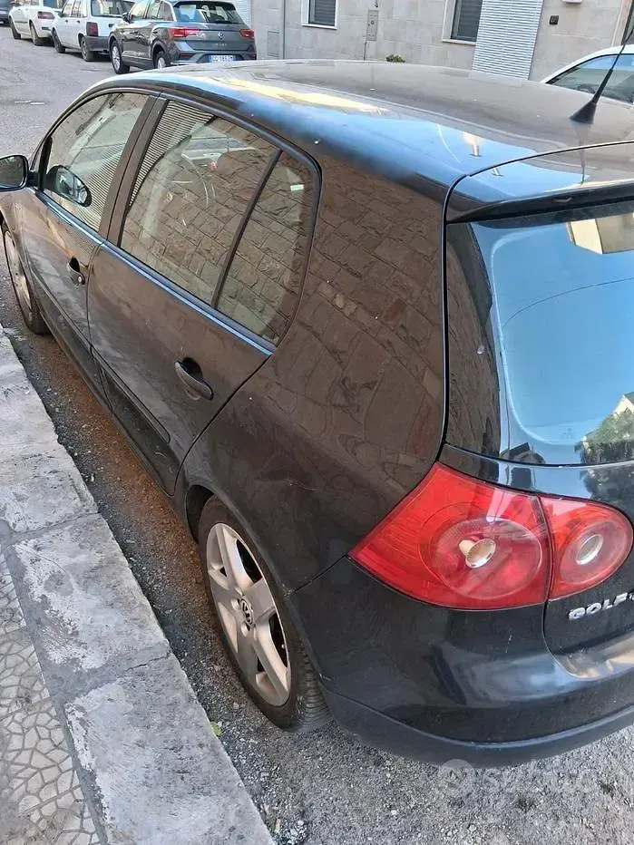 Usata VW Golf IV 105 CV (77 kW) 2006 Nero Berlina