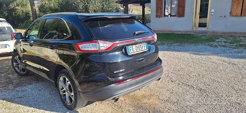 Usata Ford Edge 210 CV (154 kW) 2016 Nero SUV