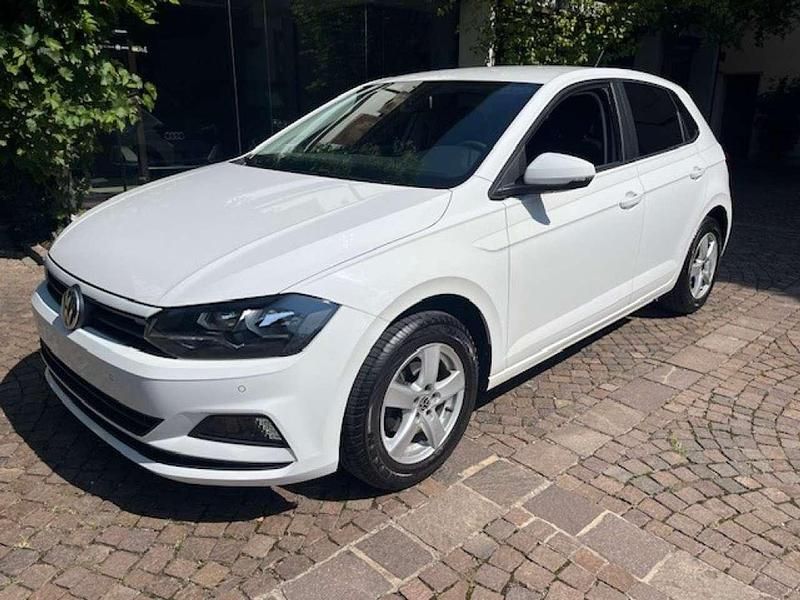 Bianco Usata 2018 VW Polo Trendline Tre volumi | 13.300 € (Cara) - Immagine 1/4