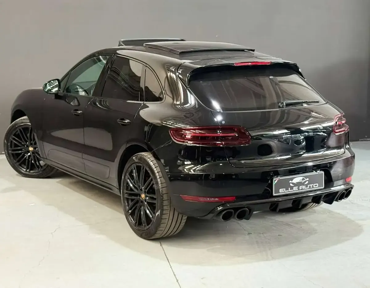 Usata Porsche Macan Turbo 400 CV (294 kW) 2016 Nero SUV