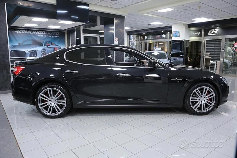 Usata Maserati Ghibli 250 CV (183 kW) 2017 Nero Berlina