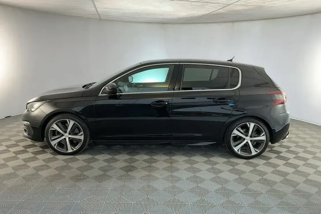 Usata Peugeot 308 GT 180 CV (132 kW) 2017 Nero Berlina
