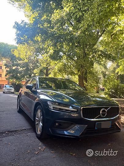Usata Volvo V60 2018 Station wagon