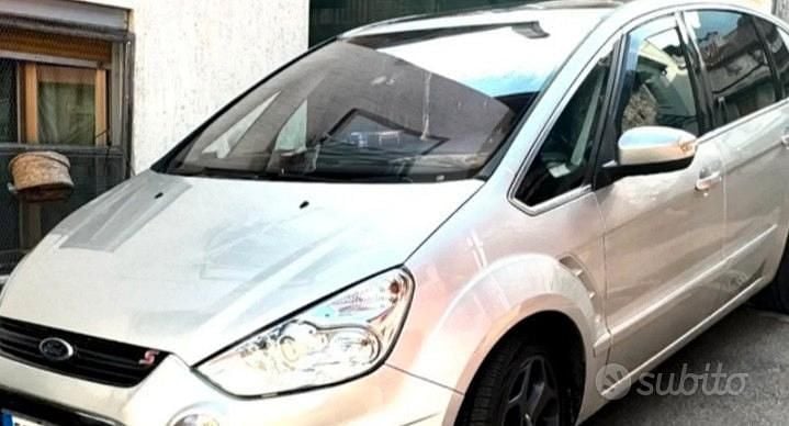 Usata Ford S-MAX Titanium 160 CV (117 kW) 2011 Grigio Monovolume