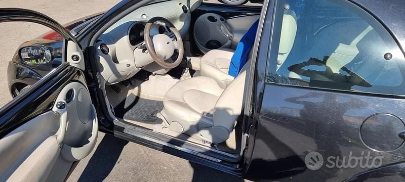 Usata Ford Ka 60 CV (44 kW) 2002 Nero Utilitaria