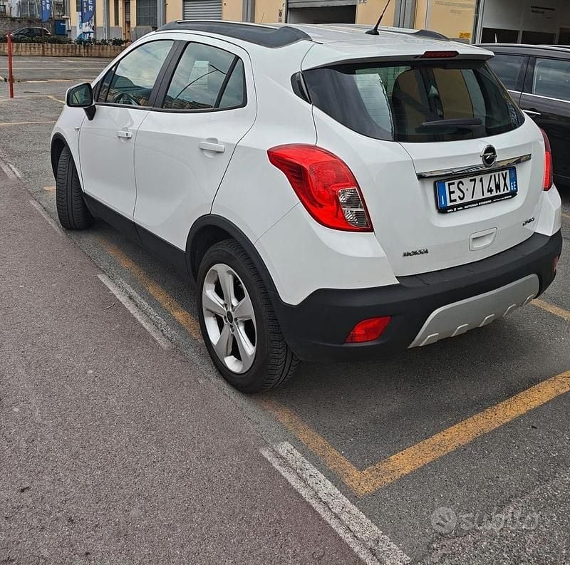 Usata Opel Mokka 130 CV (95 kW) 2013 Bianco SUV