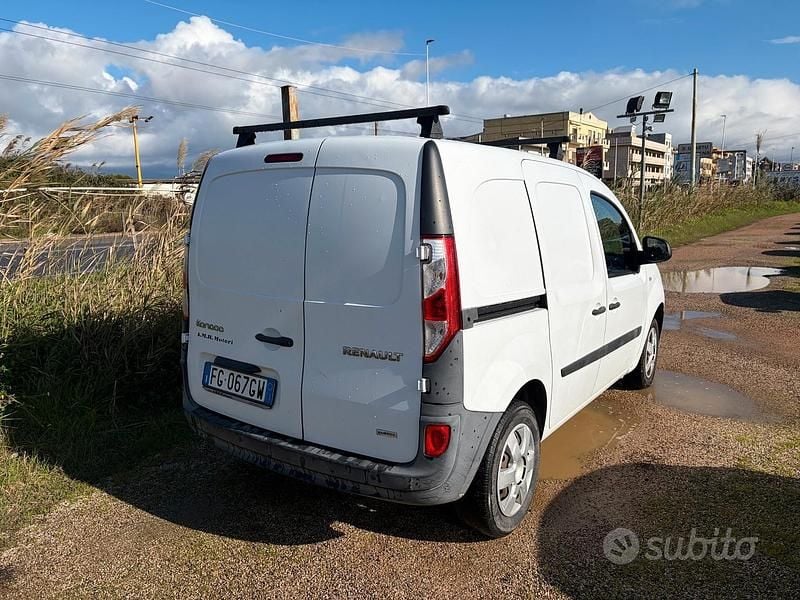 Usata Renault Kangoo 90 CV (66 kW) 2016 Bianco Monovolume