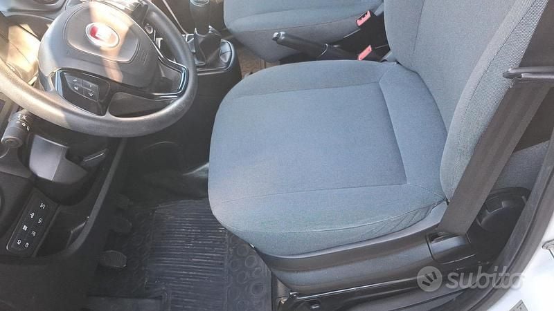 Usata Fiat Fiorino 80 CV (58 kW) 2021 Bianco Monovolume