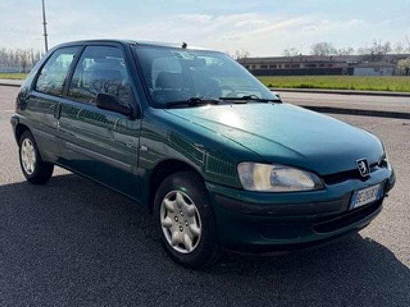 Usata Peugeot 106 60 CV (44 kW) 1999 Verde Utilitaria