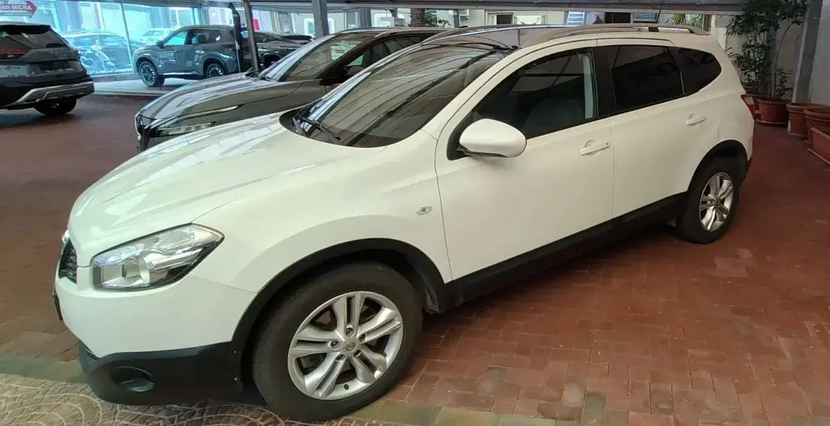 Usata Nissan Qashqai +2 N-Connecta 150 CV (110 kW) 2011 Bianco SUV