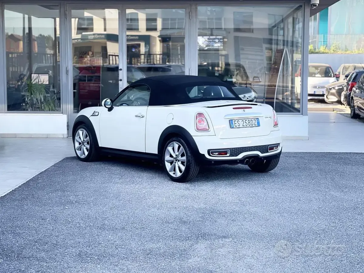 Usata Mini Cooper S Cabriolet 184 CV (135 kW) 2013 Beige Cabrio