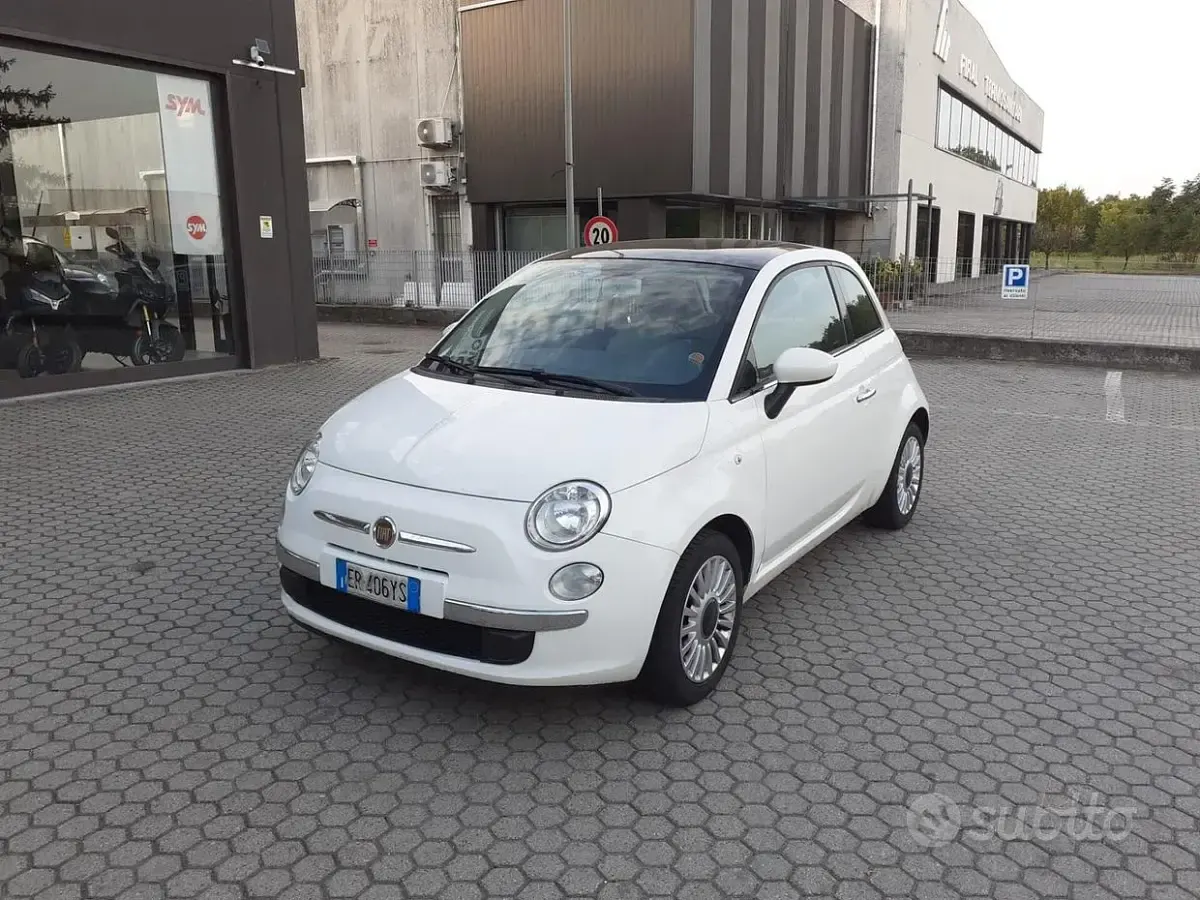 Usata Fiat 500 Lounge 69 CV (50 kW) 2013 Berlina