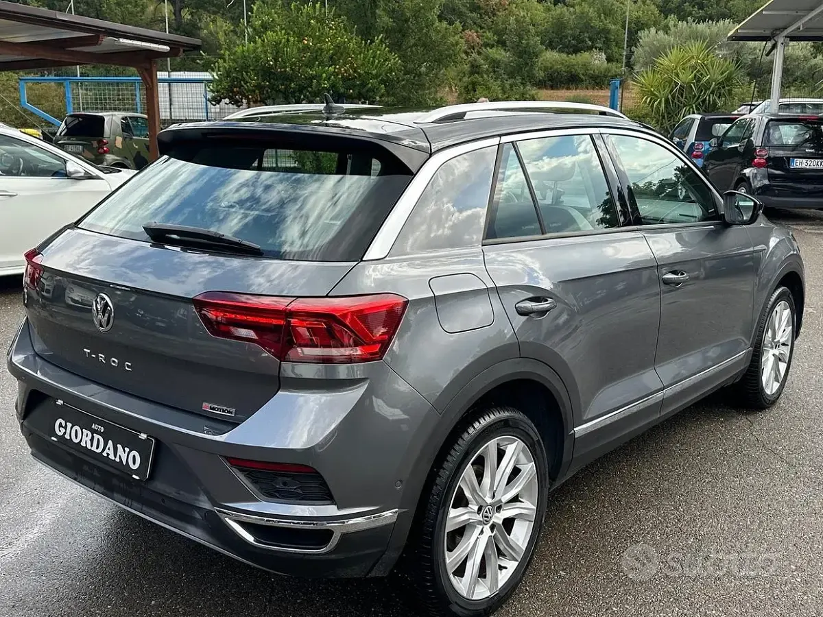 Usata VW T-Roc Advance 150 CV (110 kW) 2018 Grigio SUV