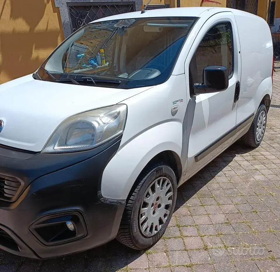 Usata Fiat Fiorino 75 CV (55 kW) 2016 Monovolume