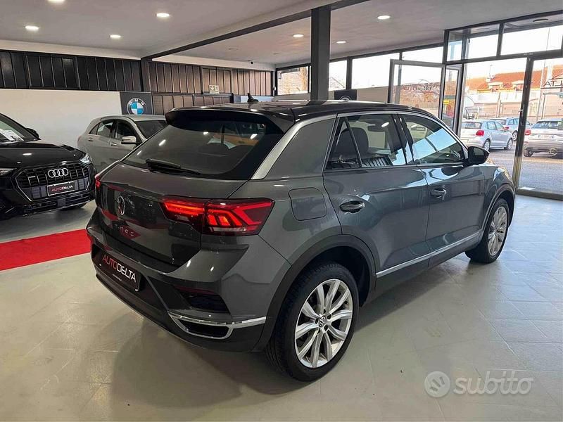 Usata VW T-Roc Advance 150 CV (110 kW) 2019 Grigio SUV