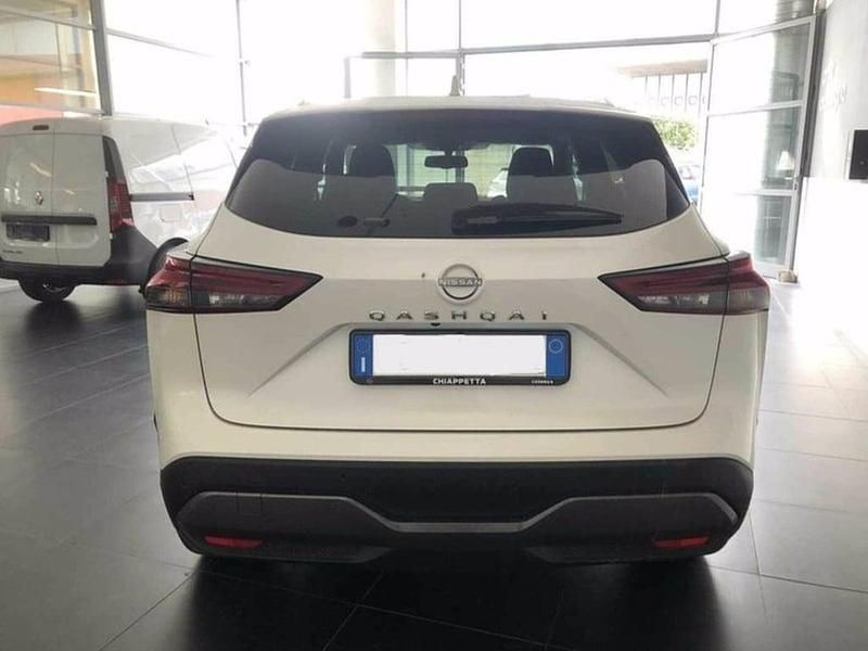 Usata Nissan Qashqai N-Connecta 140 CV (102 kW) 2023 Bianco perlato SUV