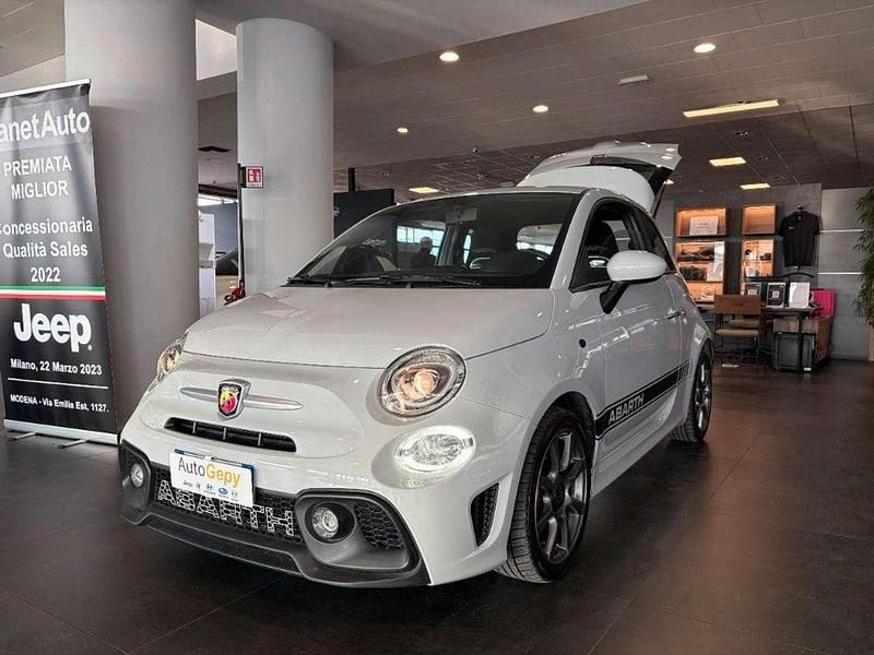 Usata Abarth 595 145 CV (106 kW) 2016 Grigio Utilitaria