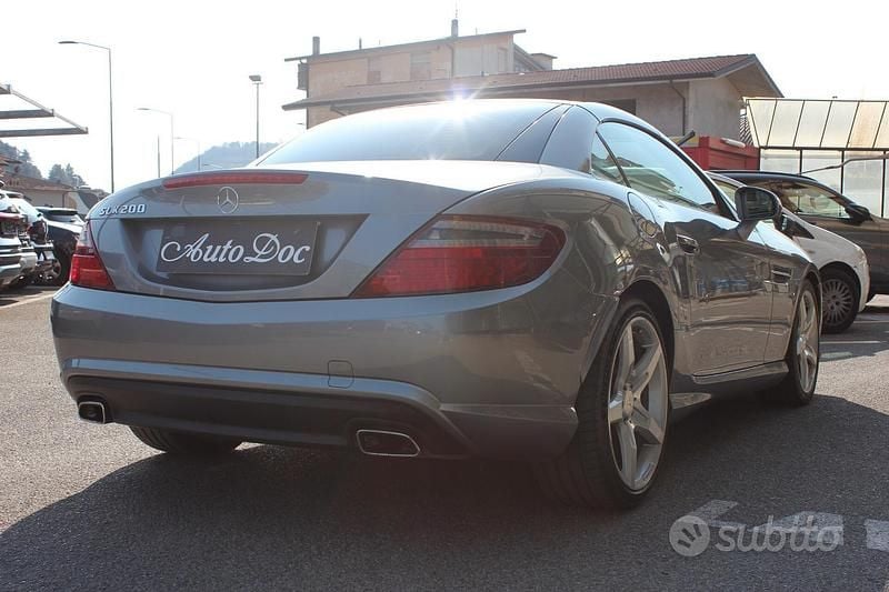 Usata Mercedes SLK200 Premium 184 CV (135 kW) 2013 Grigio Cabrio