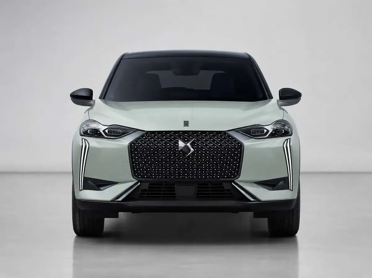 Usata DS Automobiles DS3 136 CV (100 kW) 2025 Diversi colori SUV