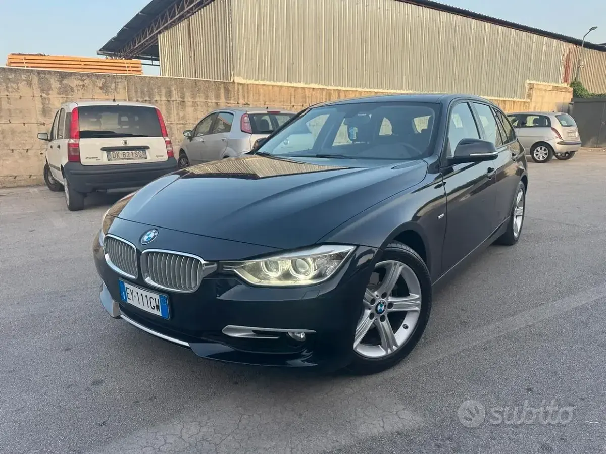 Usata BMW 316 Luxury Line 116 CV (85 kW) 2015 Bluazzurro Station wagon