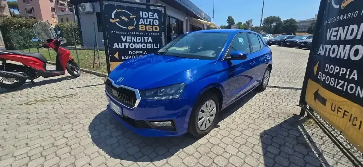 Usata Skoda Fabia Style 80 CV (58 kW) 2022 Blu/azzurro Utilitaria