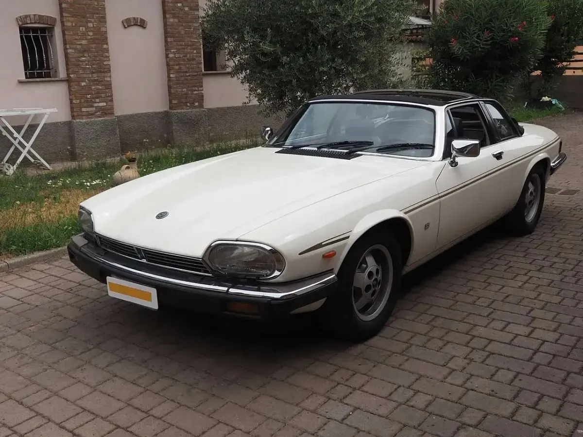 Usata Jaguar XJS 224 CV (164 kW) 1984 Bianco Coupé