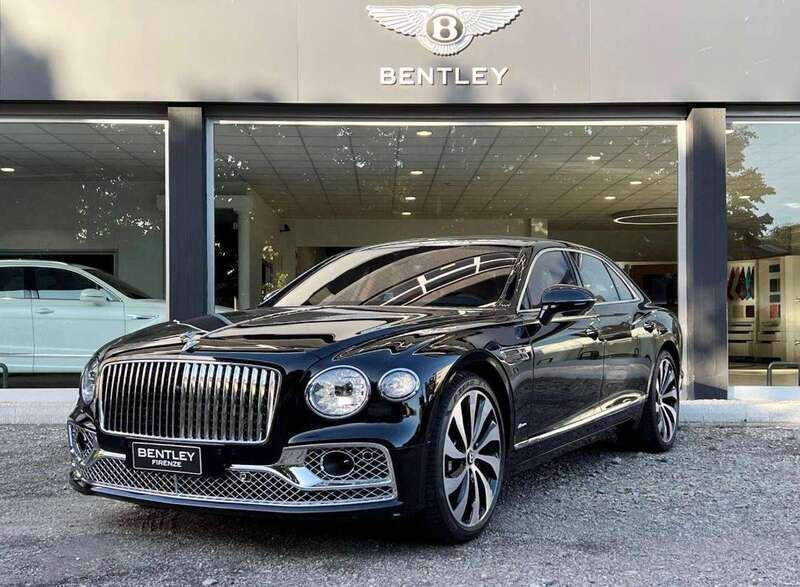 Nuova Bentley Flying Spur 544 CV (400 kW) 2025 Nero Berlina