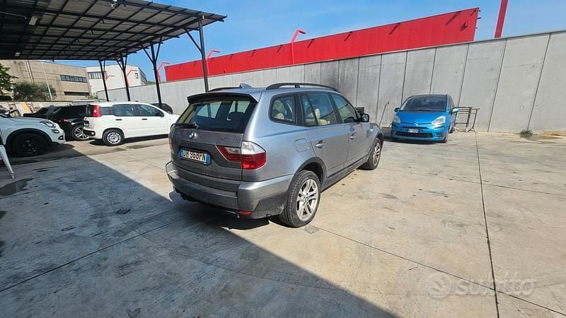 Usata BMW X3 149 CV (109 kW) 2005 Grigio SUV