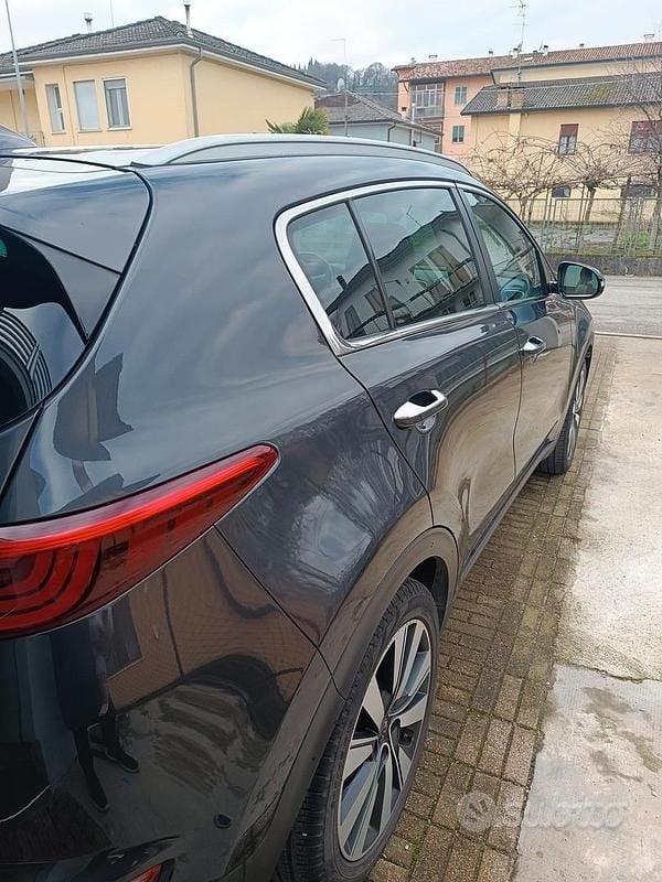 Usata Kia Sportage 116 CV (85 kW) 2019 Grigio SUV