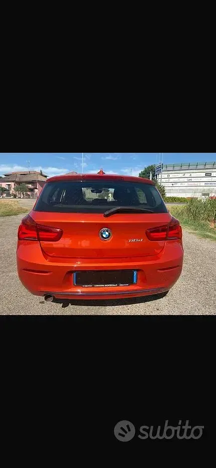 Usata BMW 118 Sport Line 150 CV (110 kW) 2017 Marrone Berlina