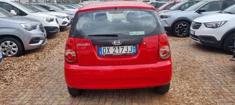 Usata Kia Picanto 63 CV (46 kW) 2009 Rosso Utilitaria