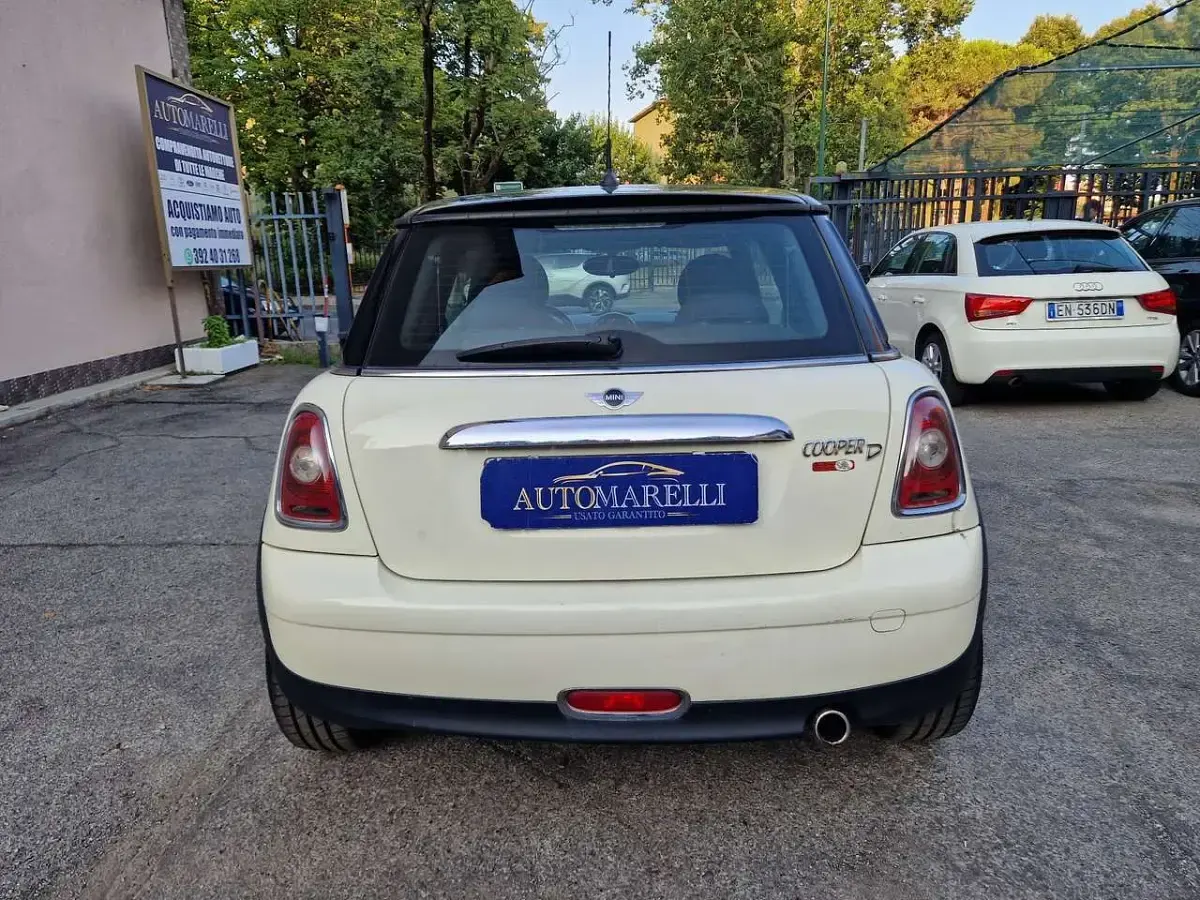 Usata Mini Cooper D 109 CV (80 kW) 2010 Other Utilitaria