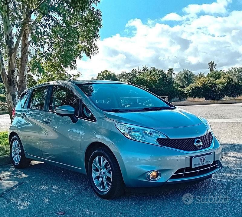 Usata Nissan Note Acenta 90 CV (66 kW) 2014 Grigio Monovolume