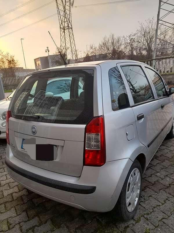 Usata Fiat Idea 77 CV (56 kW) 2007 Grigio Monovolume