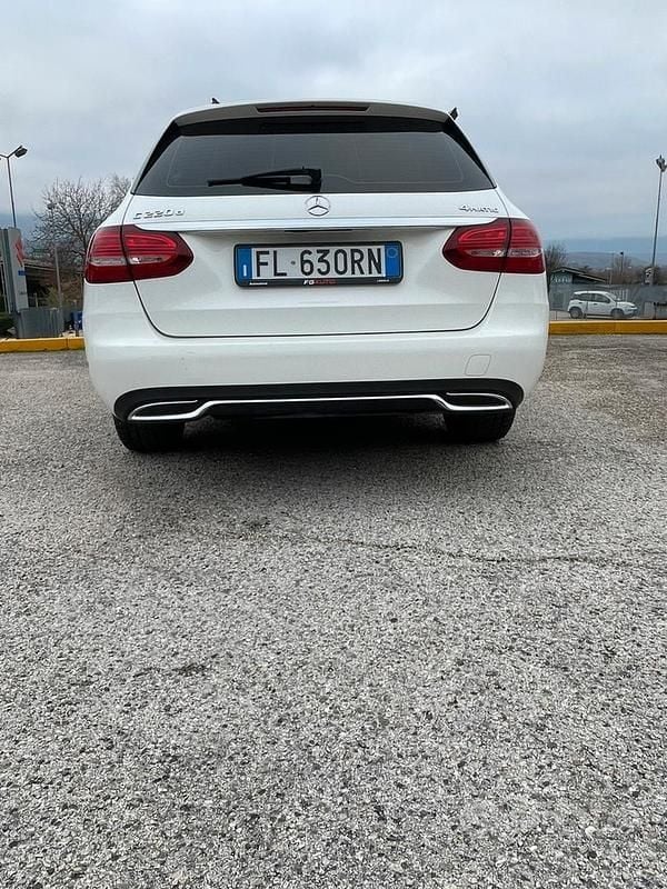 Usata Mercedes C220 170 CV (125 kW) 2017 Bianco Station wagon